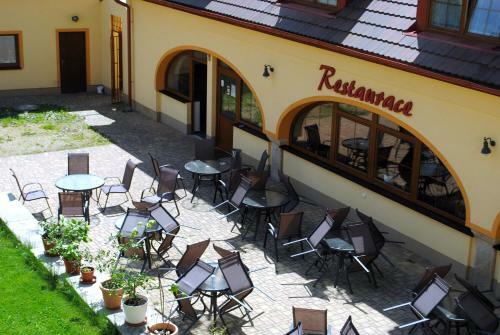 Hostal Sport - Relax Buky
