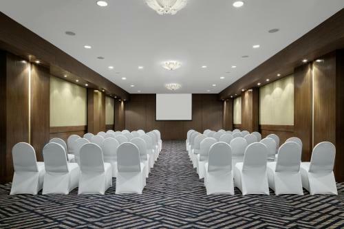 New Africa Hotel