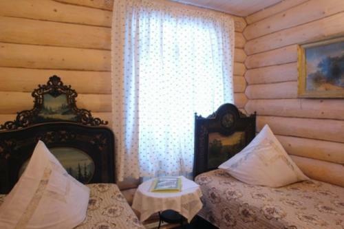Mandrogi Hotel