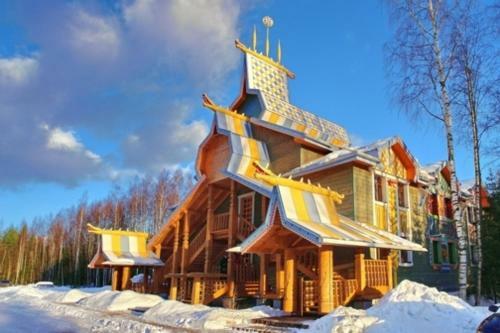 Mandrogi Hotel