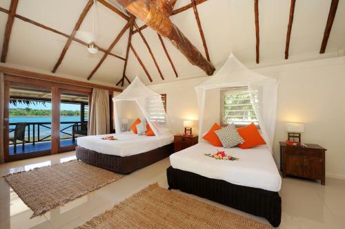 Hotel Erakor Island Resort & Spa