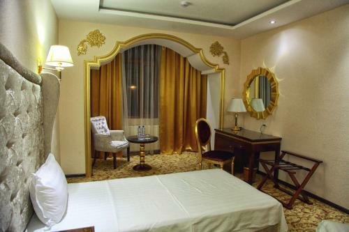 Emirkhan Hotel