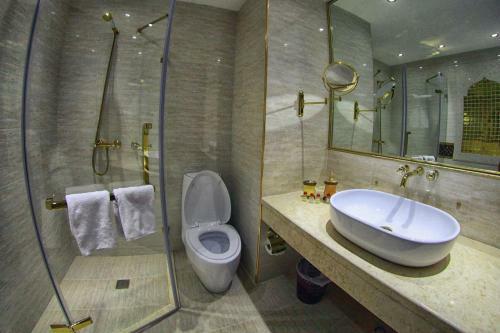 Emirkhan Hotel