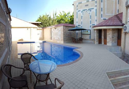 Emirkhan Hotel