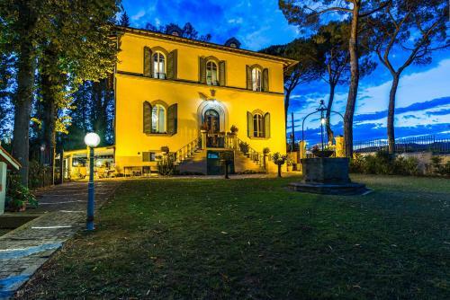 Hostal Relais Villa Al Vento