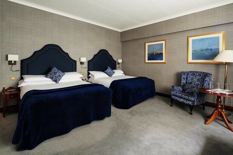 Hotel Fitzpatricks Castle