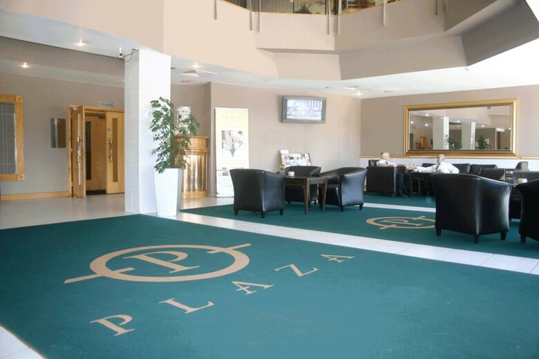 Hotel Plaza