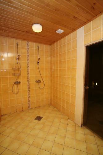 Askari Holiday Home
