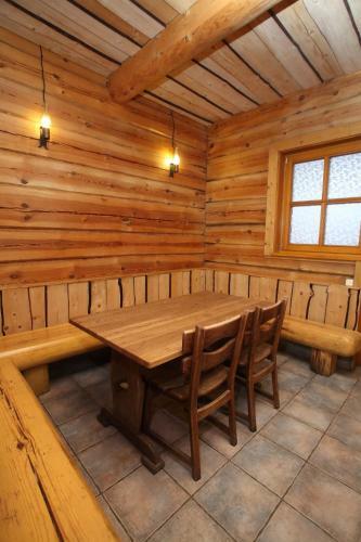 Askari Holiday Home