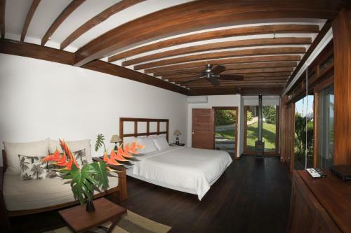 Hostal Cerro Lobo