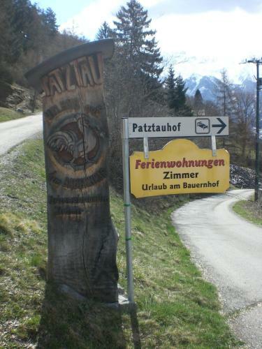 Hostal Patztauhof
