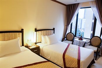 The Pearl Hotel