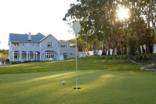 Hostal Parkes Manor