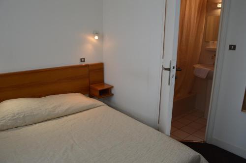 Hotel H�tel Saint Pierre