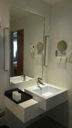 Ji Hotel Hongqiao Airport