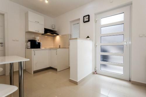 Beach Apartments Rafael