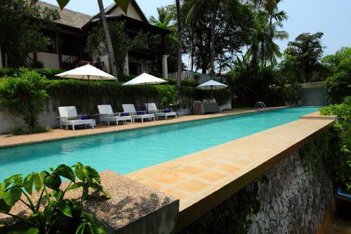 Sunset Villa By Burasari