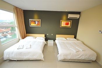 One Avenue Hotel