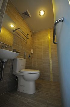 One Avenue Hotel