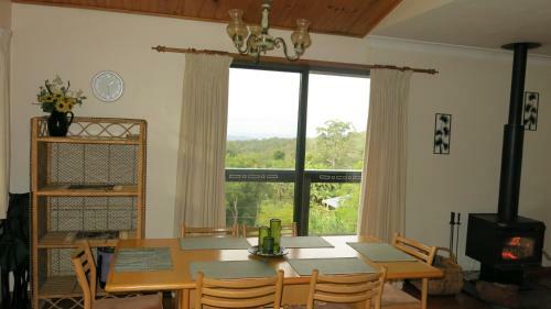 Ravensbourne Escape - Cedar Lodge