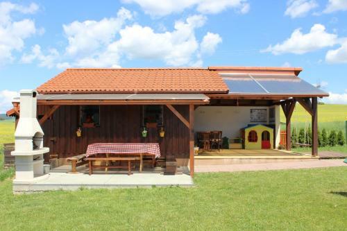 Hostal Penzion �smev