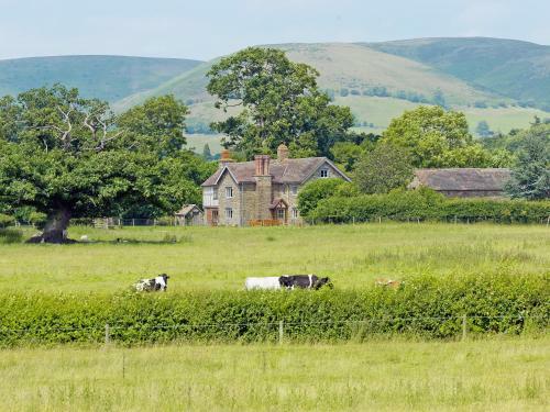 Henley Farmhouse