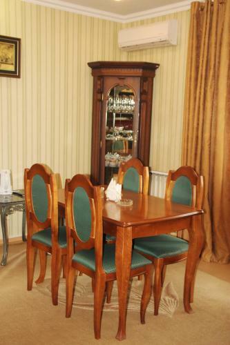 Vodoley Hotel