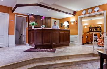 Hotel Austin's Arts Et M�tiers H�tel