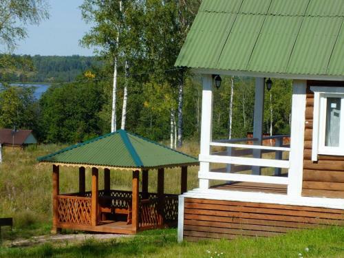 Uksovo Cottages