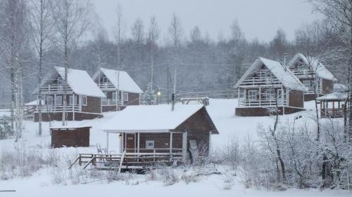 Uksovo Cottages