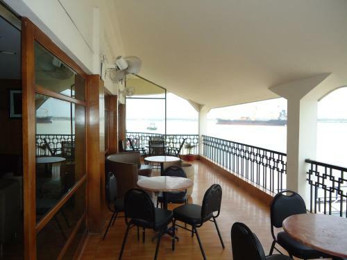 Hotel Brisa Marina