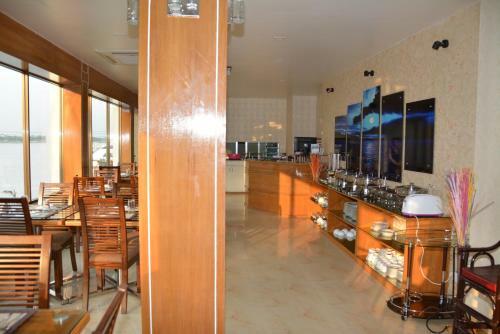 Hotel Brisa Marina