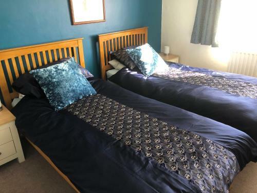 Hostal Waterside Guesthouse