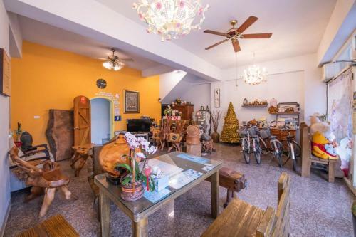 Happiness Hanada B&B