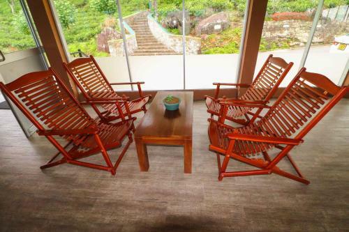Hotel The Waterfall Resort. St Clairs, Talawakele