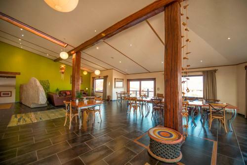 Desert Breeze Lodge