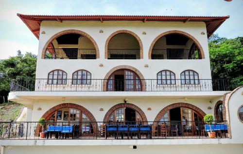 Casa Bahia Hotel