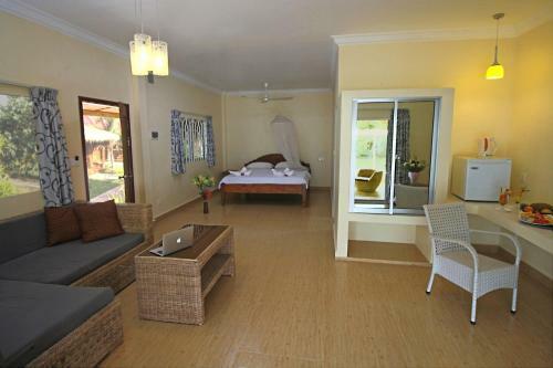 Hostal Sunset Lounge
