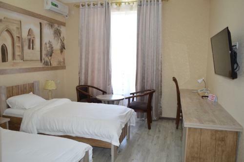 Ideal Hotel