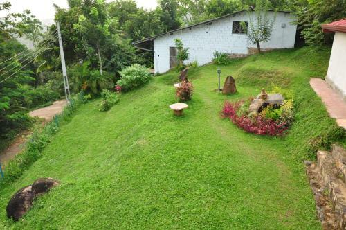 Hostal Hilltop Boutiquevilla