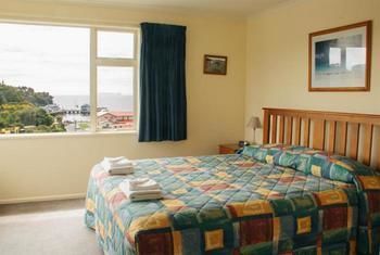 Bay Motel