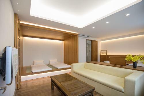 Feng Chun Villa