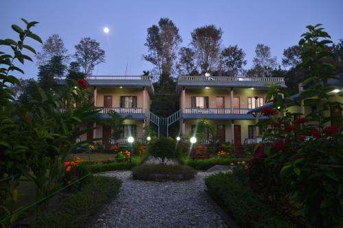 Hotel Chitwan Village Resort