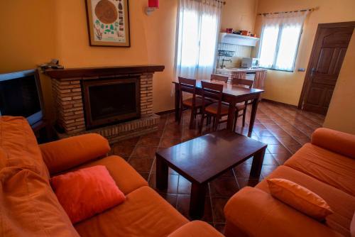 Agroturismo La Alde�lla