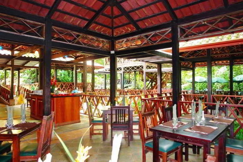 Hotel Punta Leona