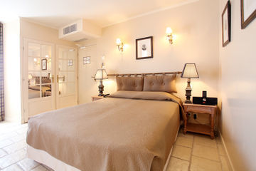 Hotel Pavillon Saint-louis Bastille