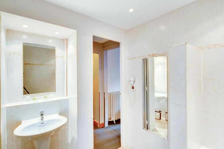 Grand Hotel Des Gobelins