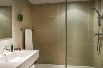 Hotel Mercure Porte De St Cloud