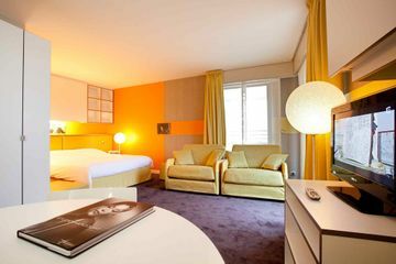 Hotel Mercure Porte De St Cloud