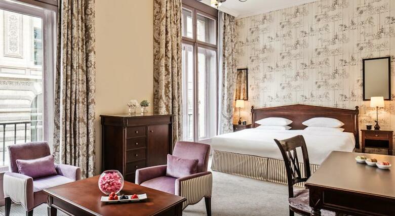 Hotel Du Louvre